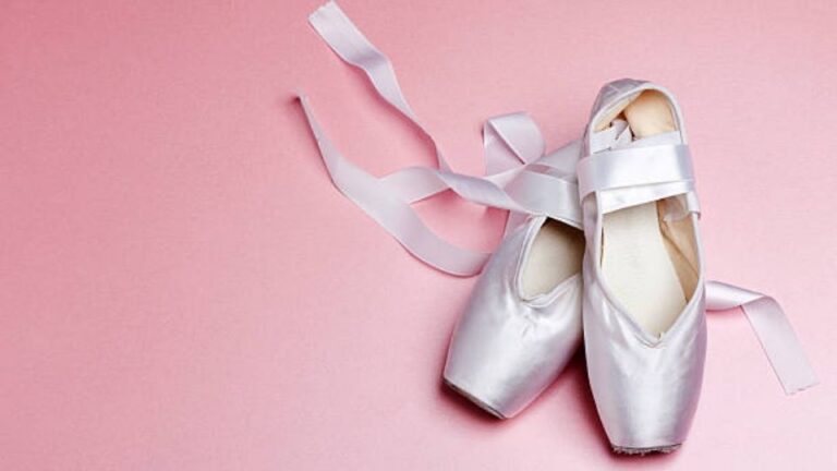 How to Sew Ribbons on Gaynor Minden Pointe Shoes
