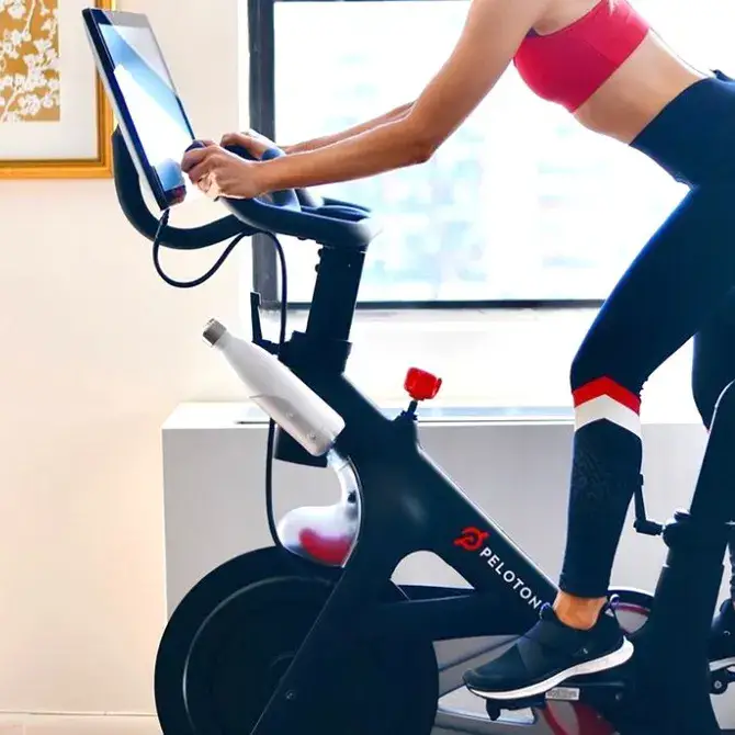 How Do Peloton Shoes Work with Spin Bikes?